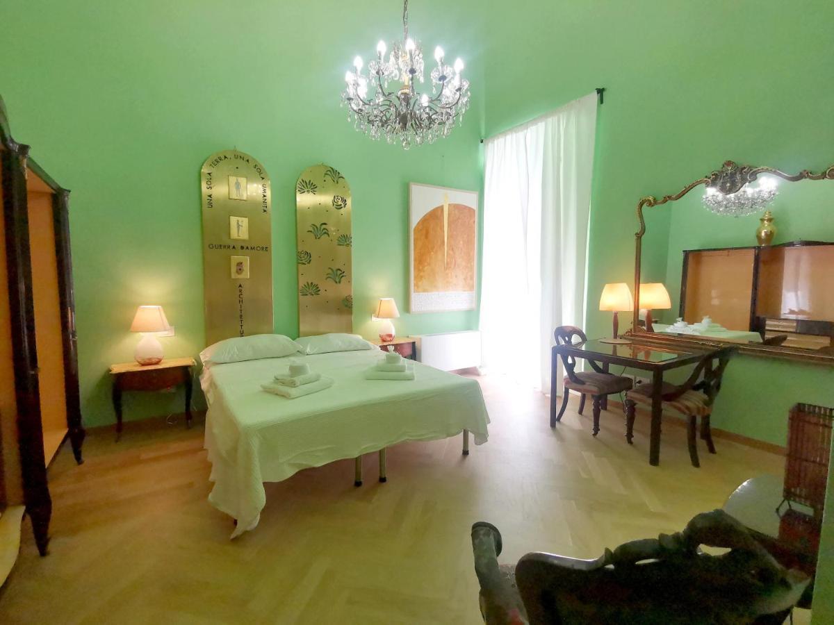 Speciale Tarshito Guesthouse Bari Luaran gambar