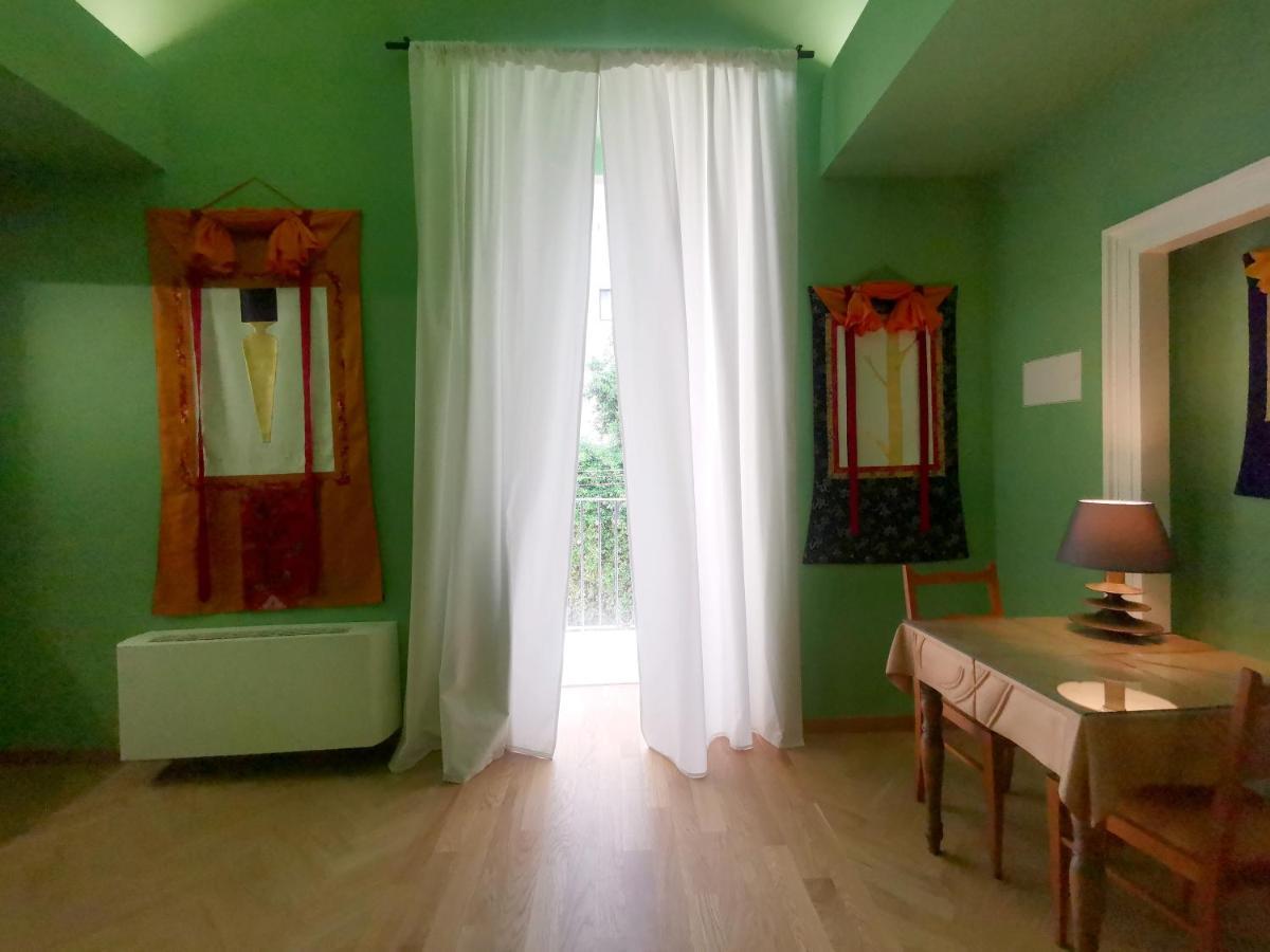 Speciale Tarshito Guesthouse Bari Luaran gambar