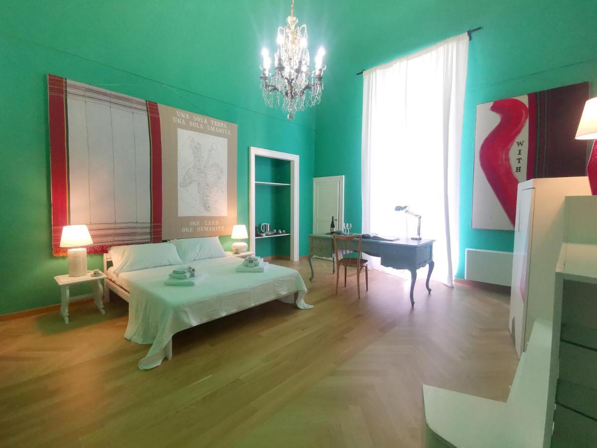 Speciale Tarshito Guesthouse Bari Luaran gambar