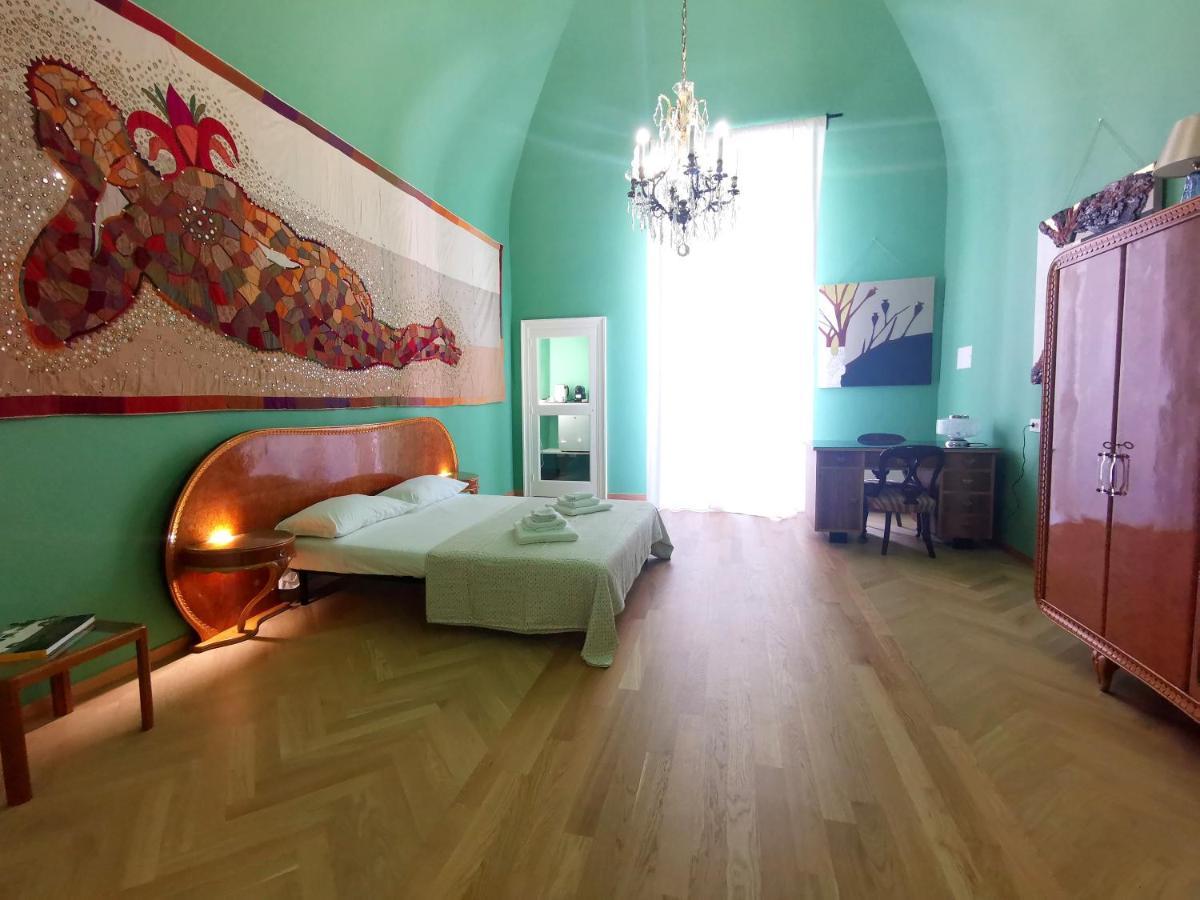Speciale Tarshito Guesthouse Bari Luaran gambar